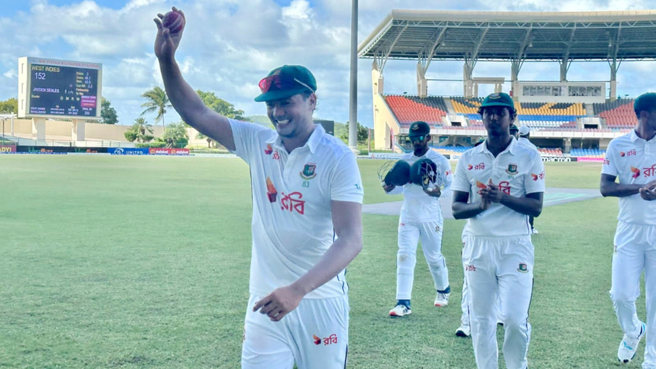 অ্যান্টিগাত টেস্ট সিরিজ: জয়ের জন্য বাংলাদেশের প্রয়োজন ৩৩৪ রান